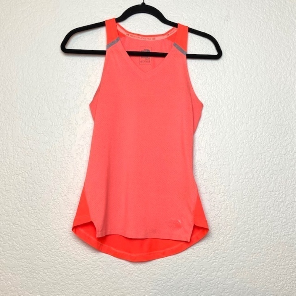 THE NORTH FACE Orange Flashdry-XD Workout Tank Top
